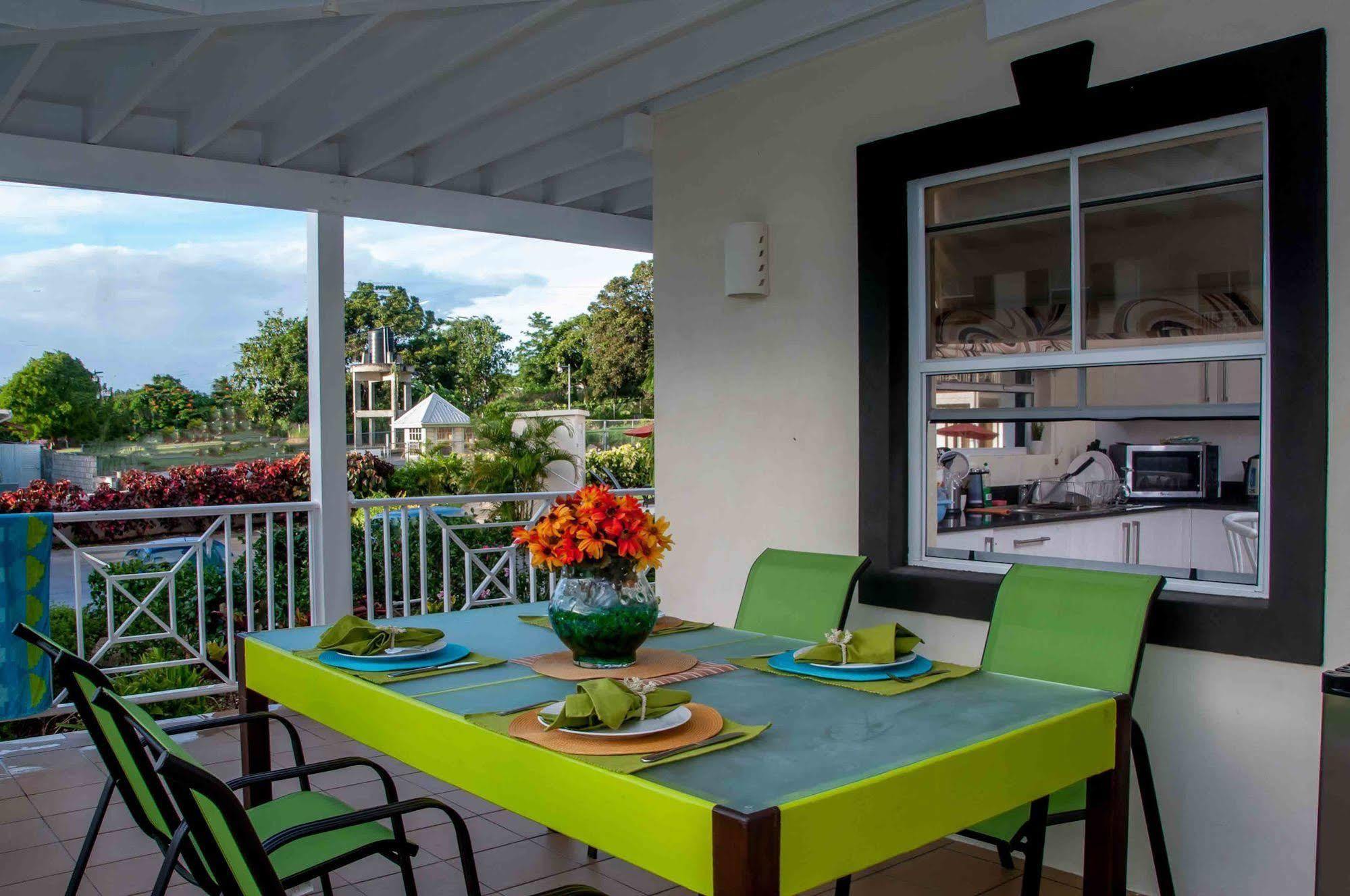 Lantana Barbados Condos Saint James Dış mekan fotoğraf